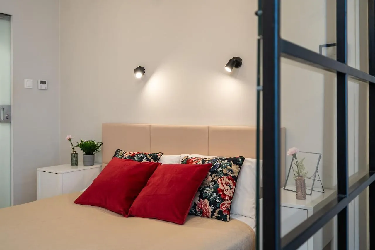 Avium Old Town Apartments Cracovia