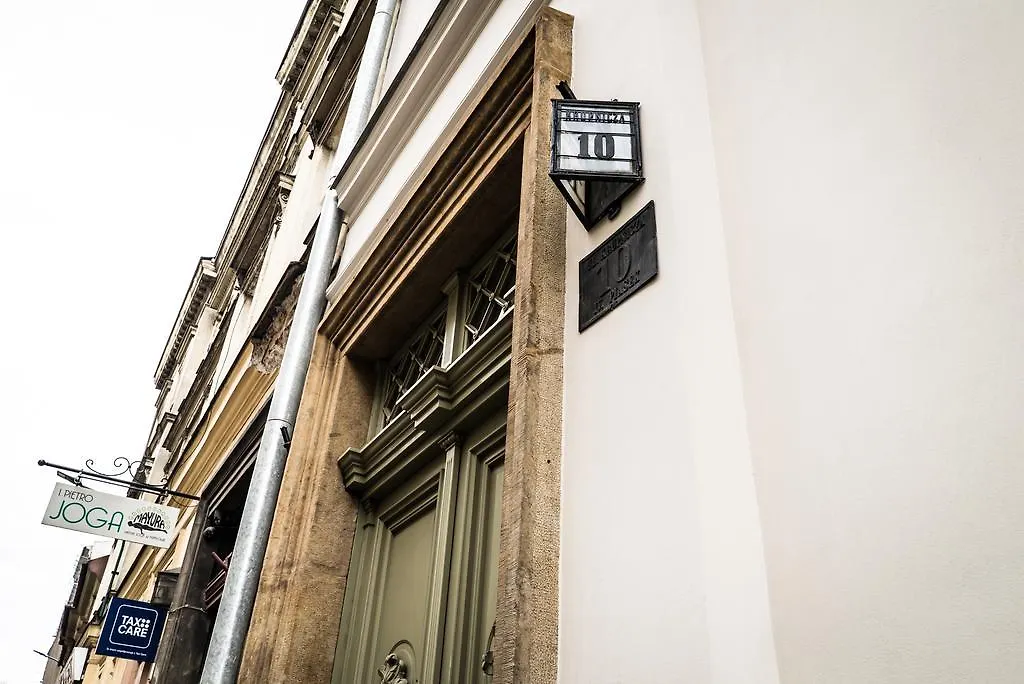 Avium Old Town Apartments